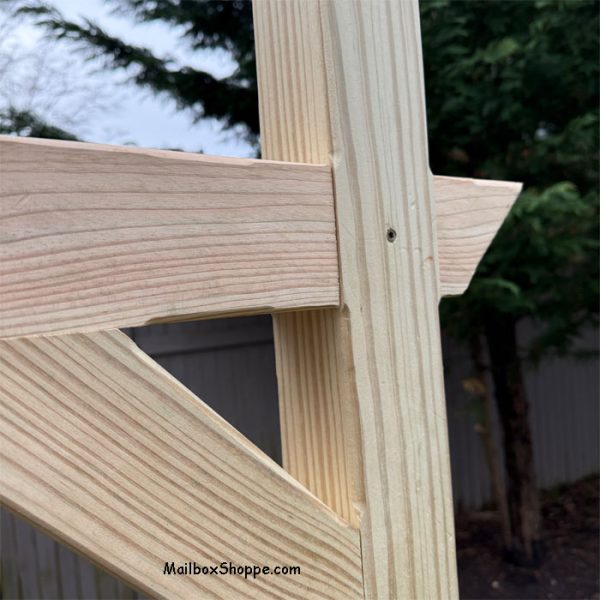 Chamfered Wood Mailbox Post